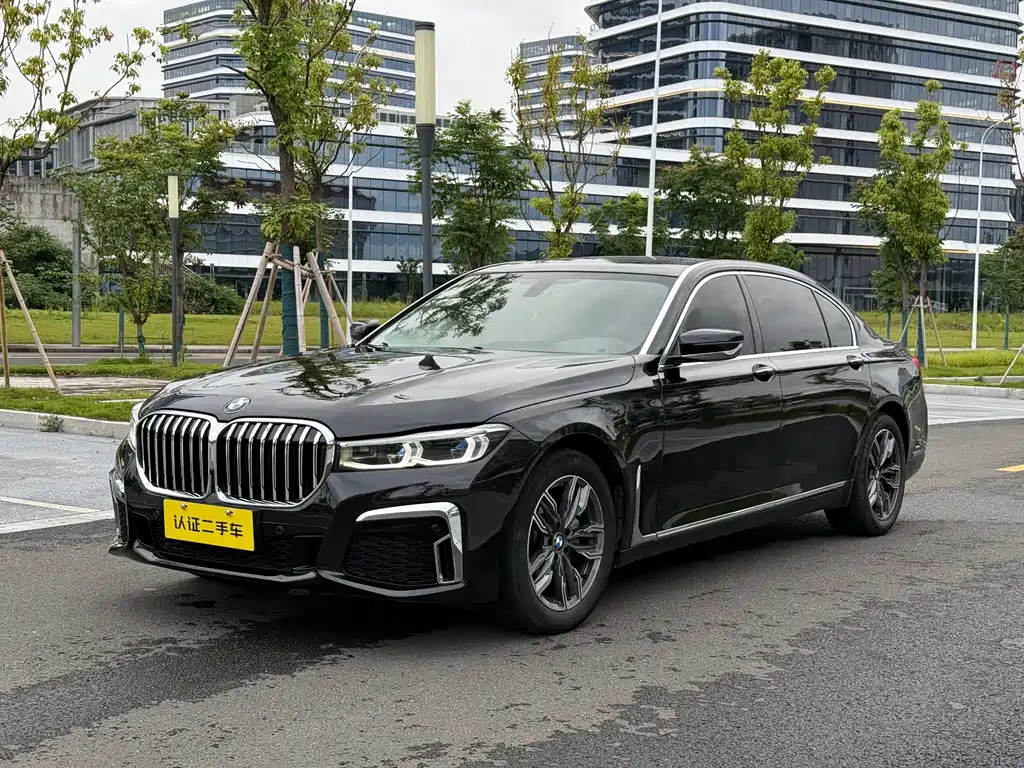 BMW 7 Series 2014 — фото 2