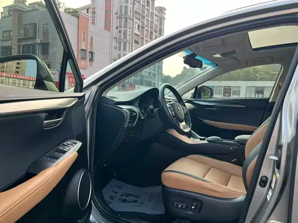 Lexus NX 2016