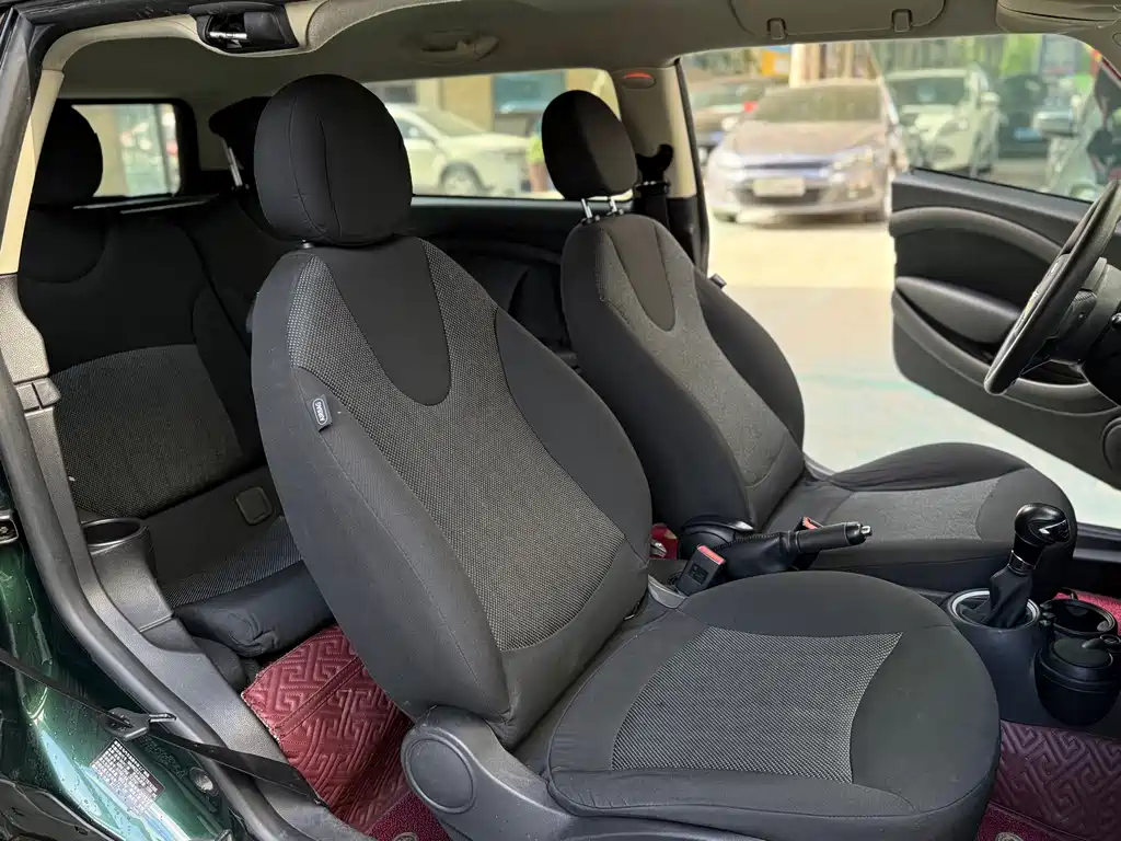 MINI Clubman 2014 — фото 13
