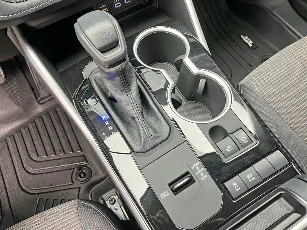Toyota Highlander 2025 — фото 20