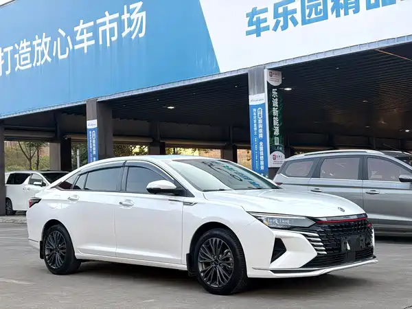 Dongfeng Yixuan MAX 2022