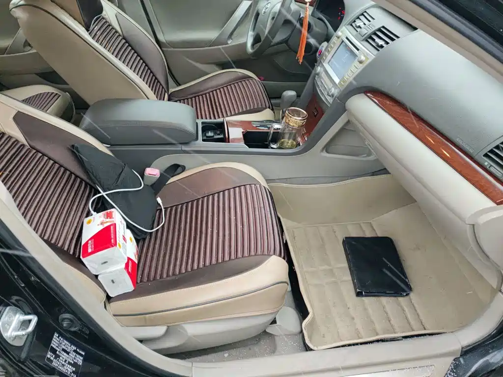 Toyota Camry 2015 — фото 20