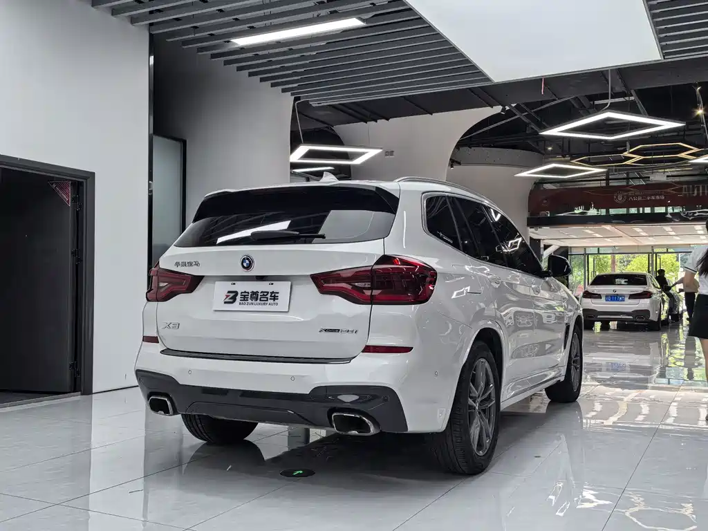 BMW X3 2020 — фото 11