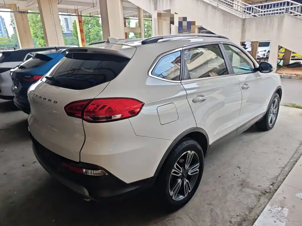 Leopaard CS10 2017