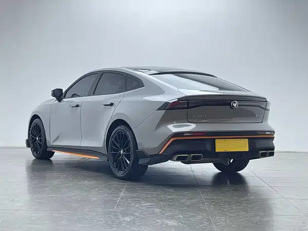 Changan UNI-V 2024