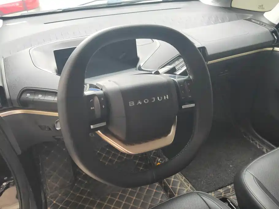 Baojun KiWi EV 2022 — фото 12