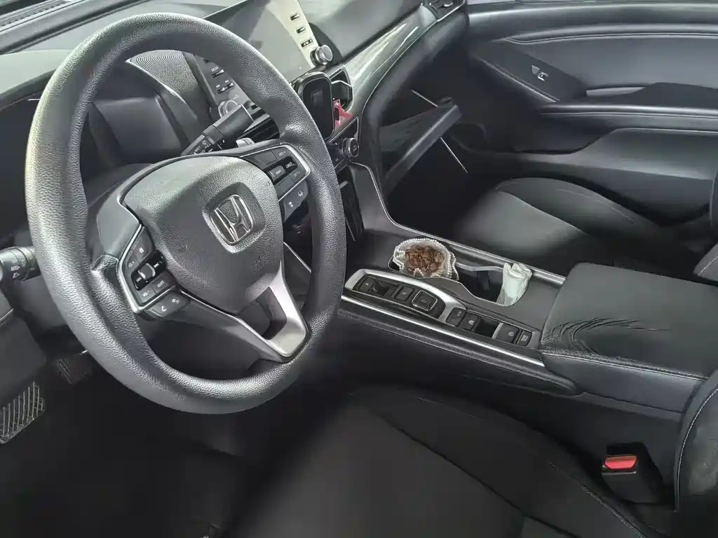 Honda Accord 2020 — фото 6