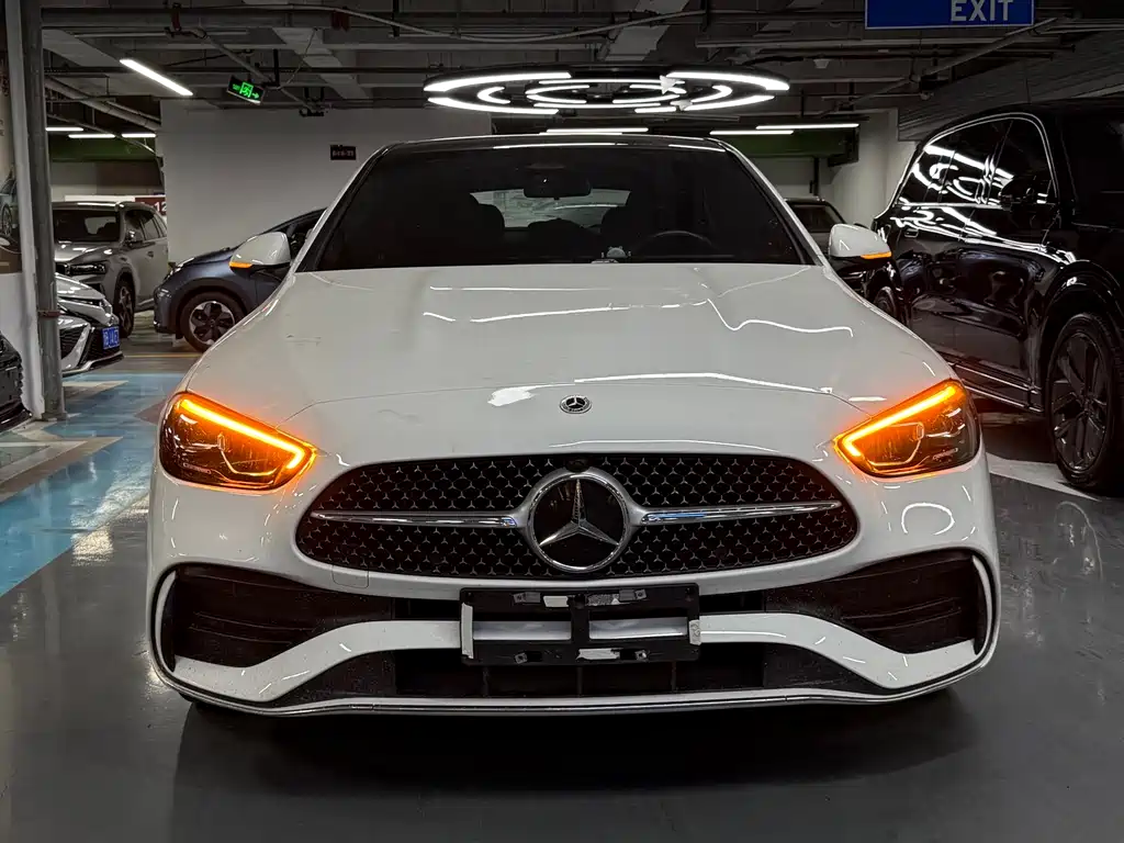 Mercedes-Benz C-Class 2023