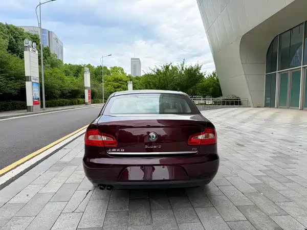 Skoda Superb 2013