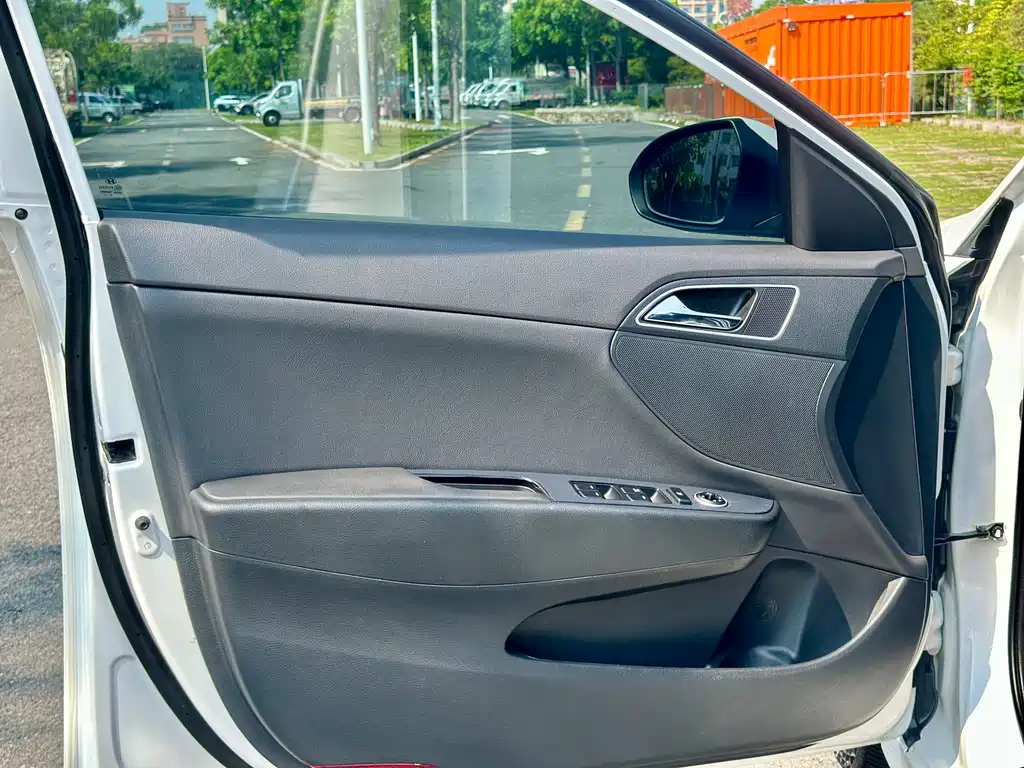 Hyundai Mistra 2018 — фото 10