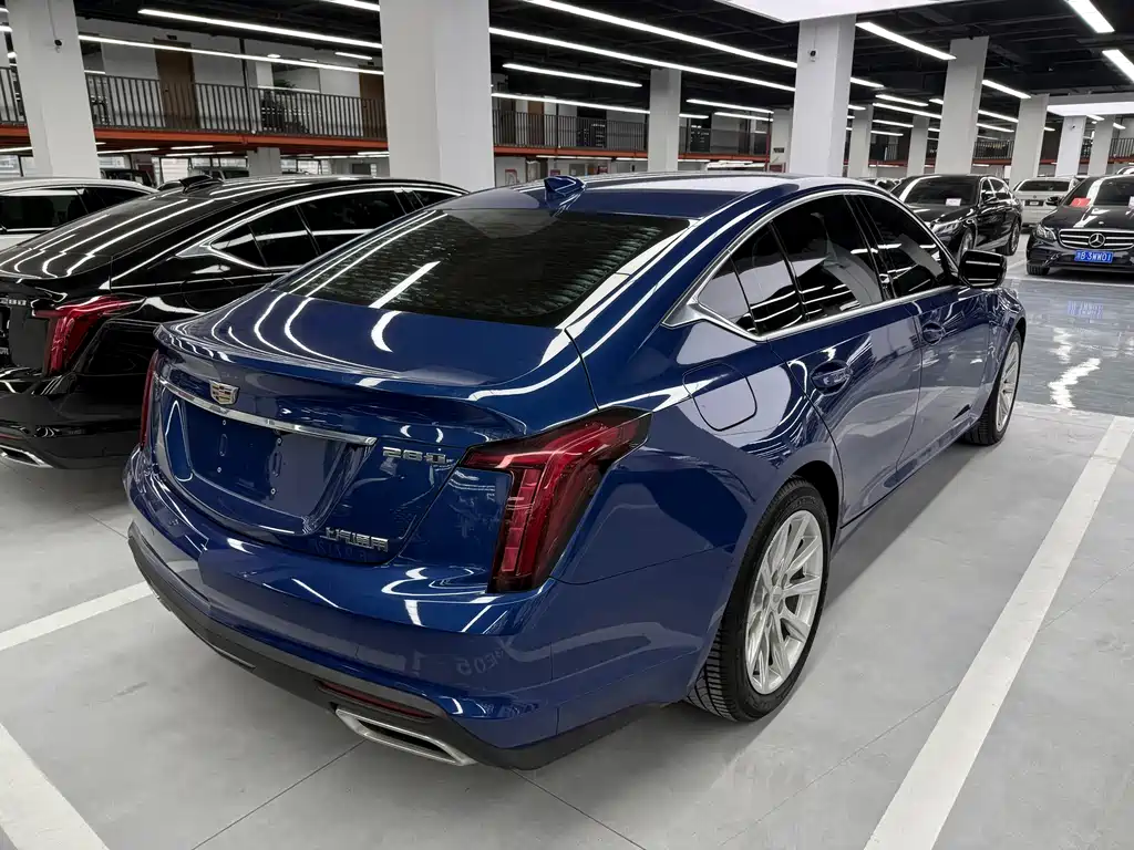 Cadillac CT5 2020 — фото 9