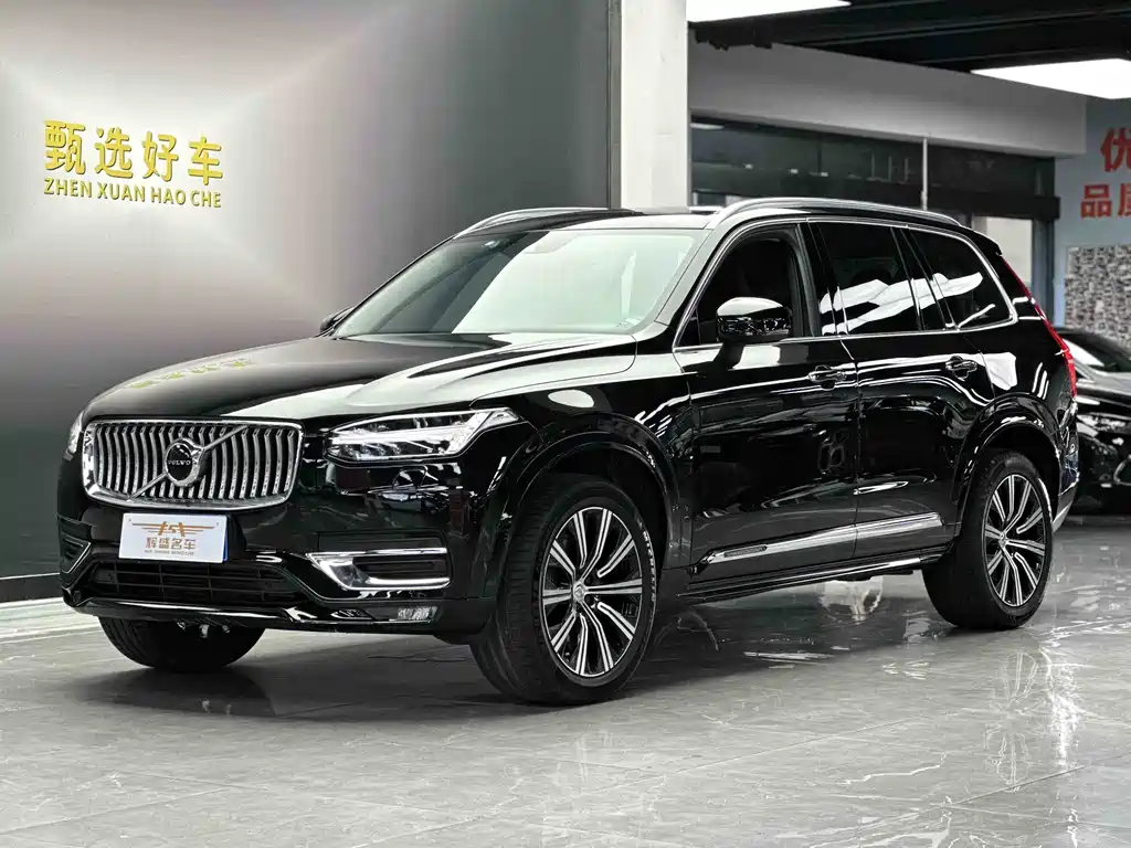 Volvo XC90 2020 — фото 1