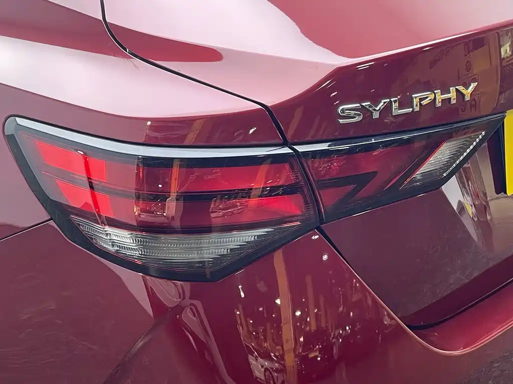 Nissan Sylphy 2020 — фото 10