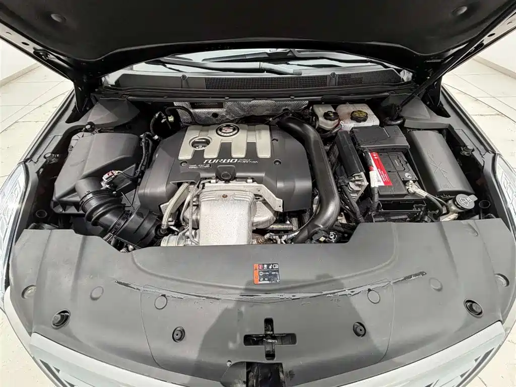 Cadillac XTS 2015 — фото 18