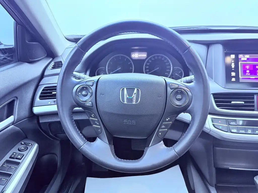 Honda Crosstour 2015 — фото 11