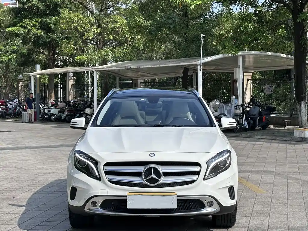 Mercedes-Benz GLA 2016 — фото 2