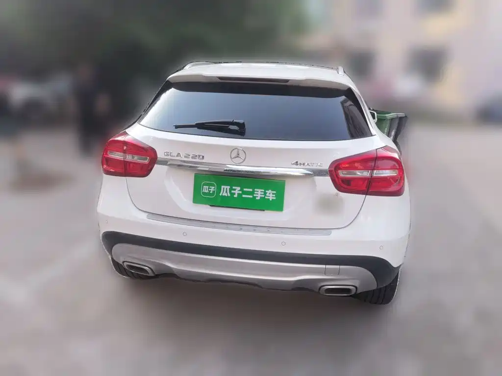 Mercedes-Benz GLA 2015