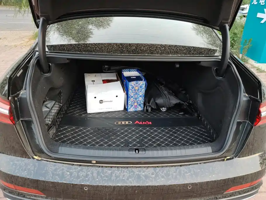 Audi A6L 2020
