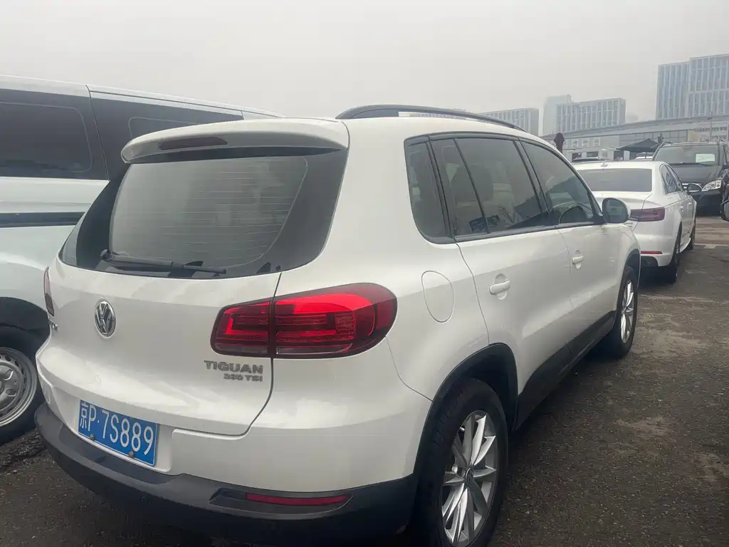 Volkswagen Tiguan 2018 — фото 4
