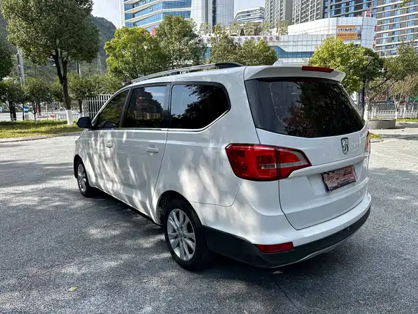 Baojun 730 2016