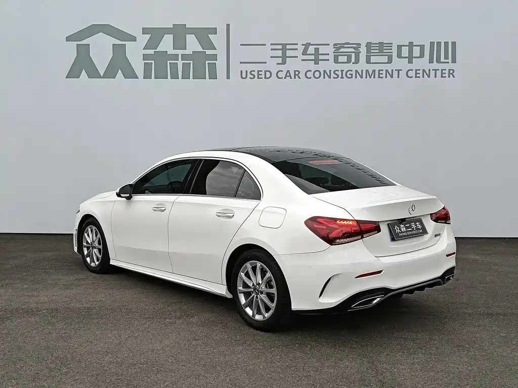 Mercedes-Benz A-Class 2023 — фото 4