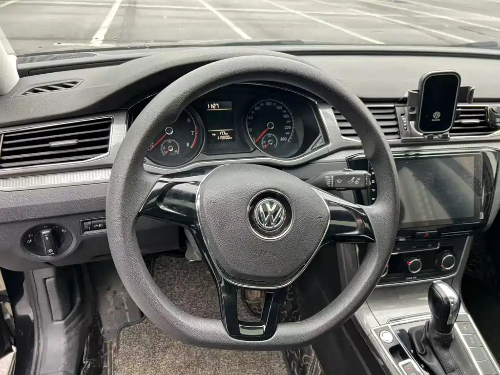 Volkswagen Passat 2018