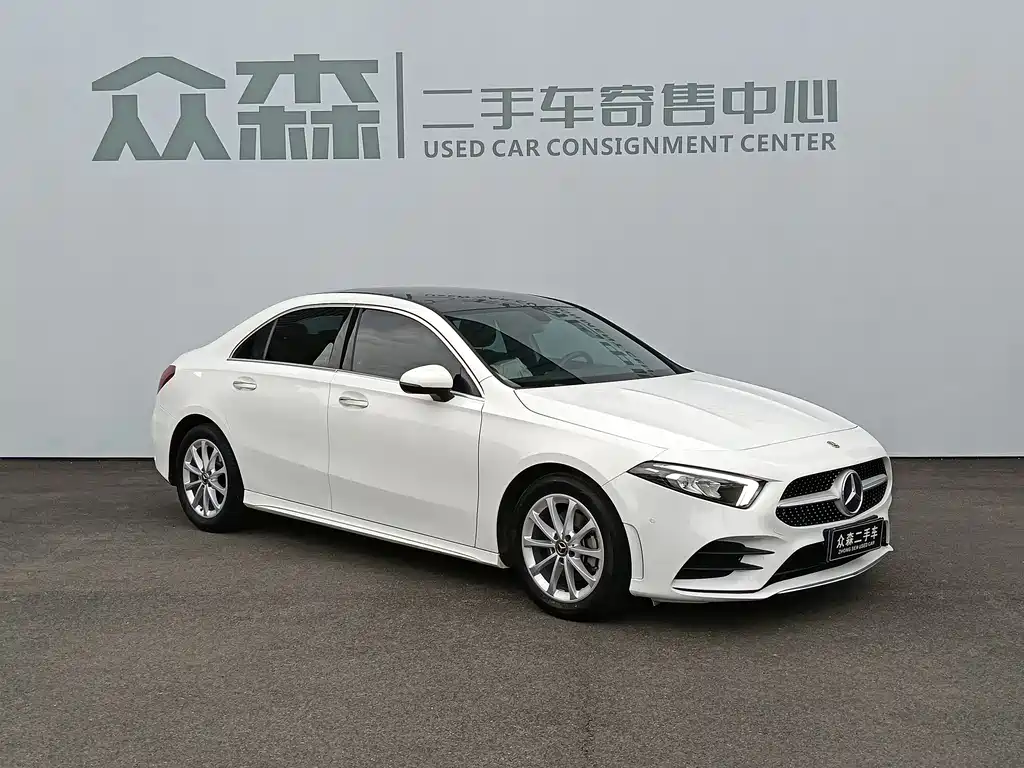 Mercedes-Benz A-Class 2023 — фото 3