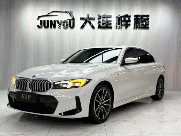 BMW 3 Series 2023