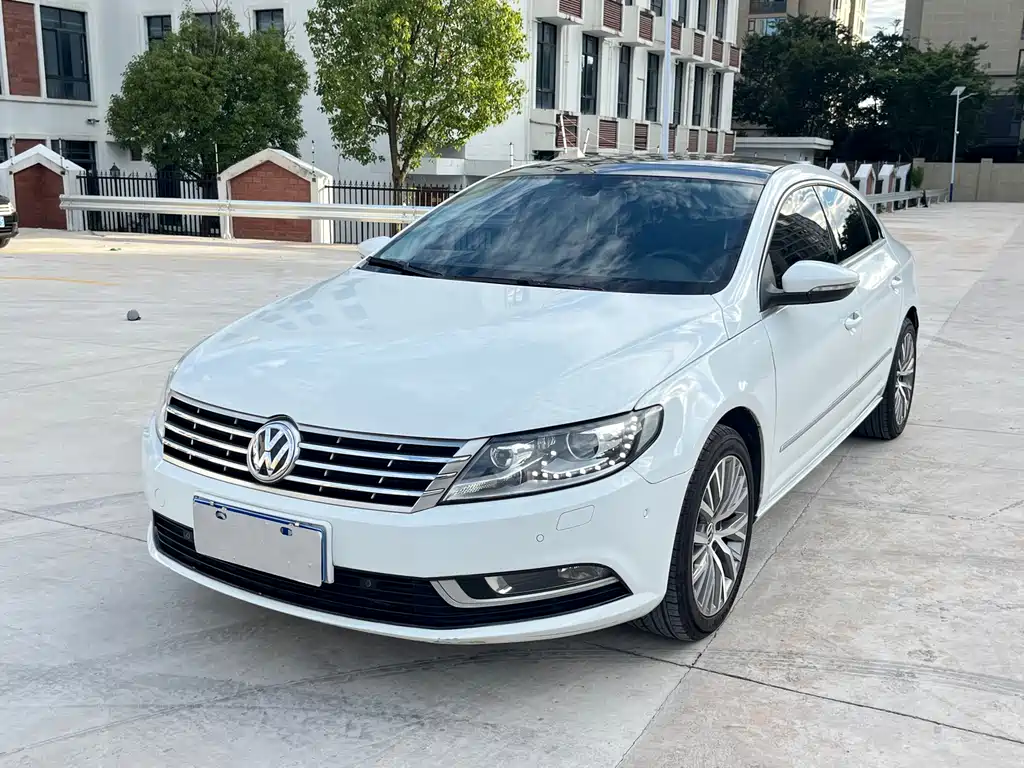 Volkswagen CC 2018 — фото 1
