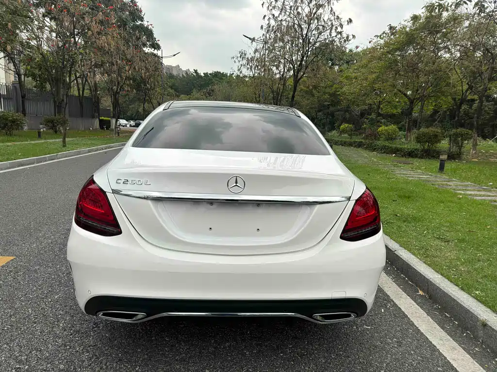 Mercedes-Benz C-Class 2021 — фото 15