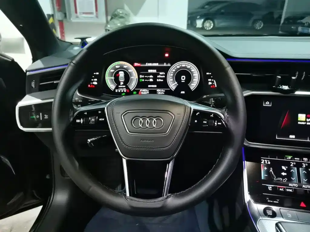 Audi A6L New Energy 2022 — фото 11