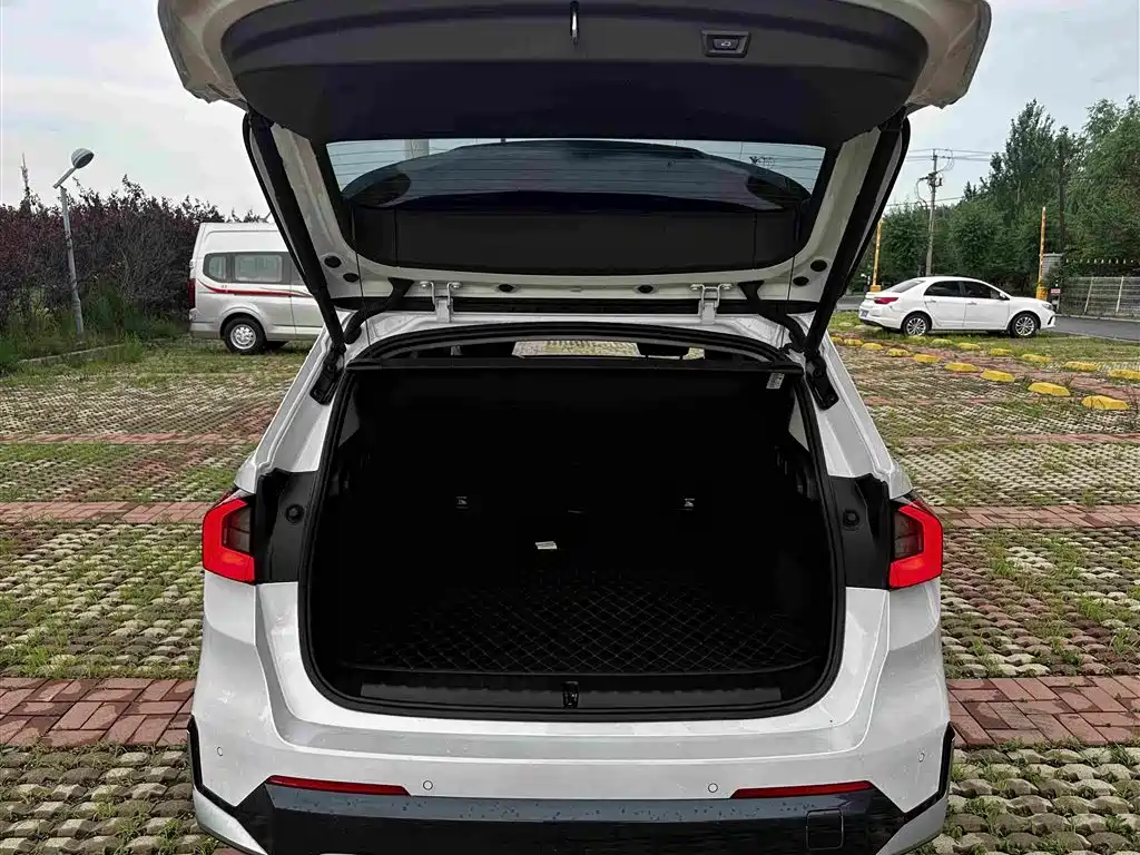 BMW X1 2023 — фото 15