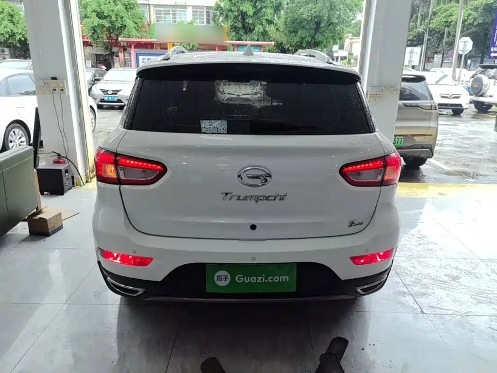 GAC Motor Trumpchi GS4 2015 — фото 6