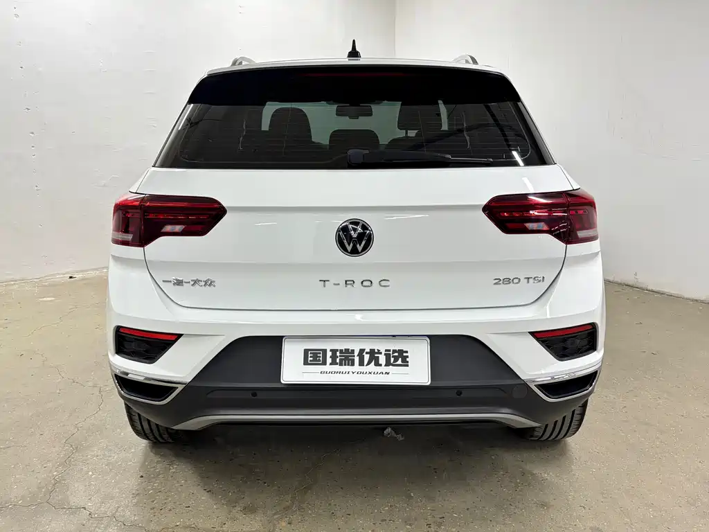 Volkswagen T-Roc 2023 — фото 5