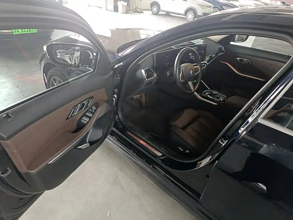 BMW i3 2023 — фото 16