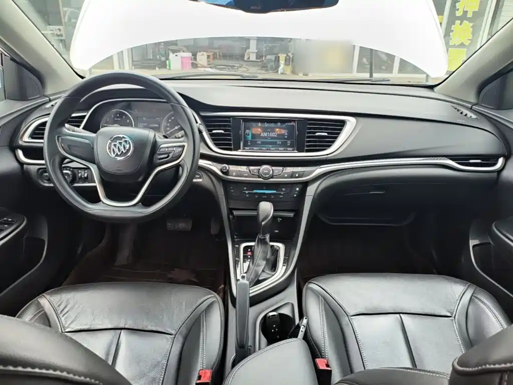 Buick Excelle 2016 — фото 10