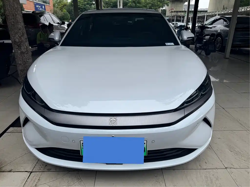 BYD Qin L 2025 — фото 3