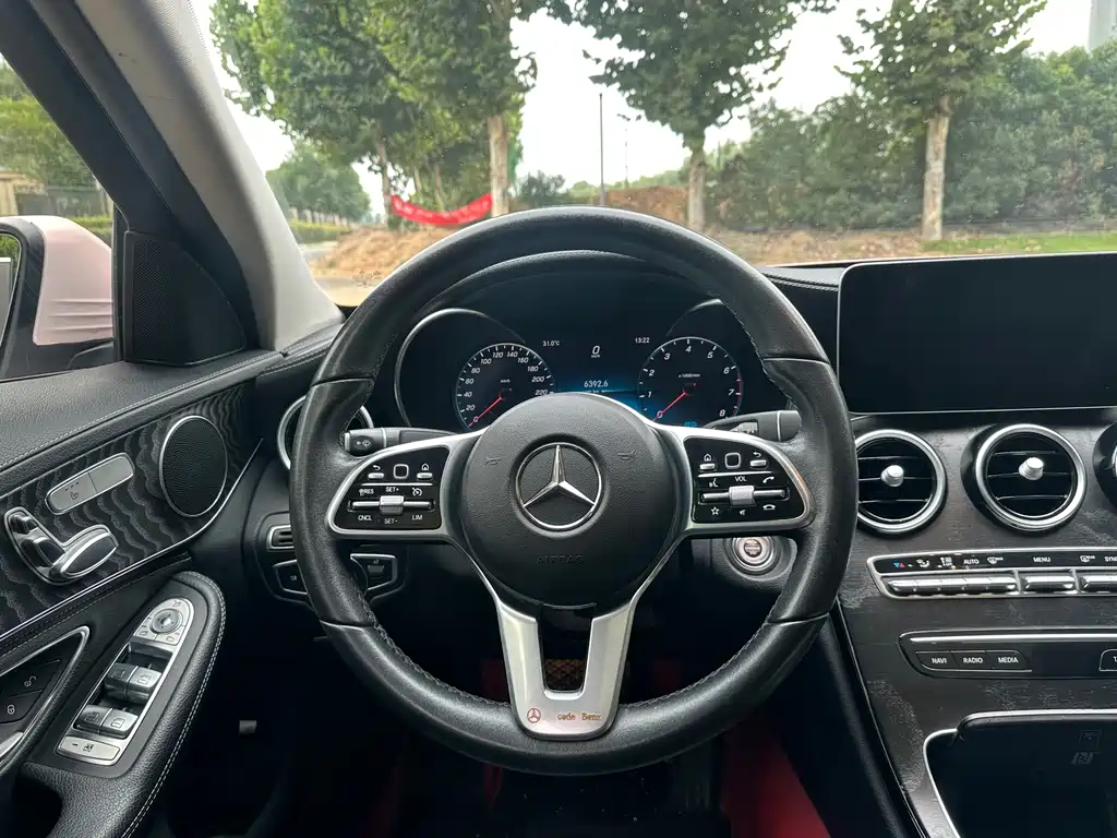 Mercedes-Benz C-Class 2019 — фото 8