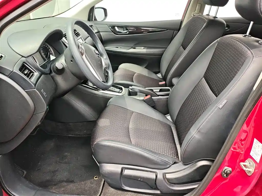 Nissan Tiida 2019 — фото 16