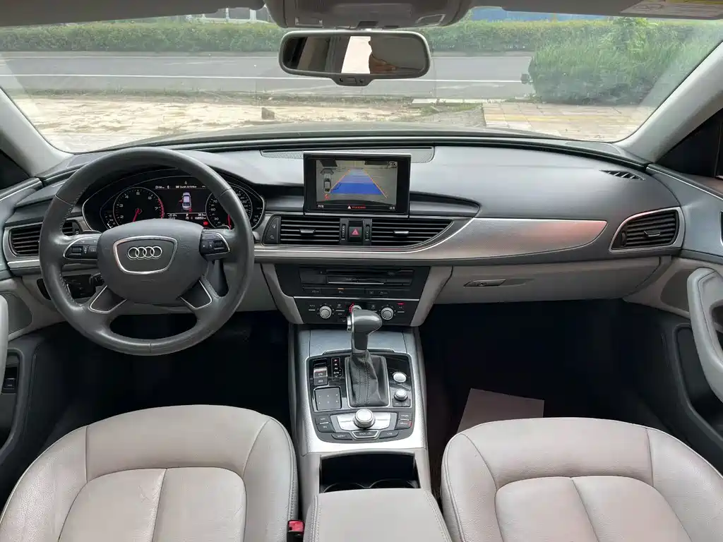Audi A6L 2014 — фото 4