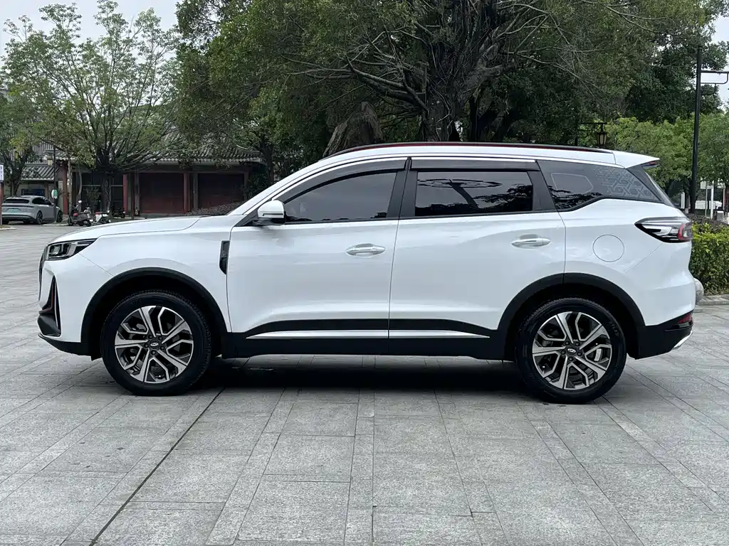 Chery Tiggo 7 PLUS 2023 — фото 7