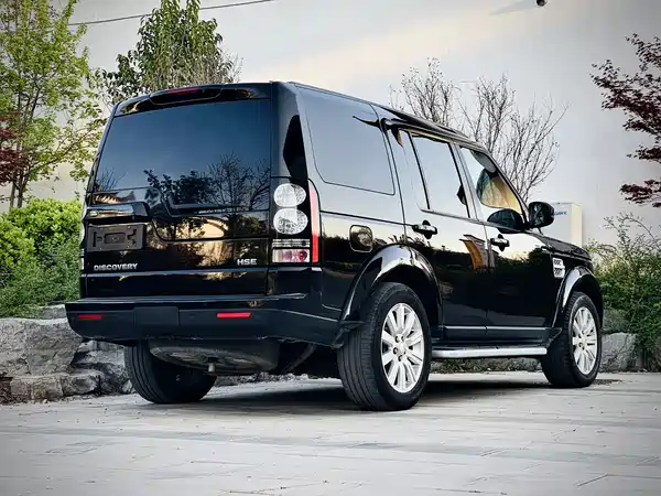 Land Rover Discovery 2015