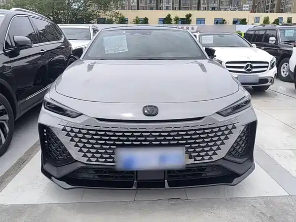 Changan UNI-V 2022