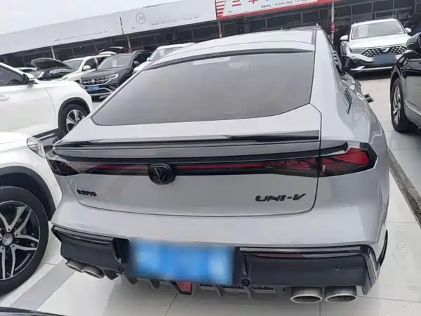 Changan UNI-V 2022