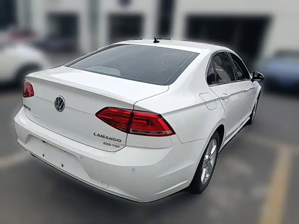 Volkswagen Lamando 2018 — фото 12