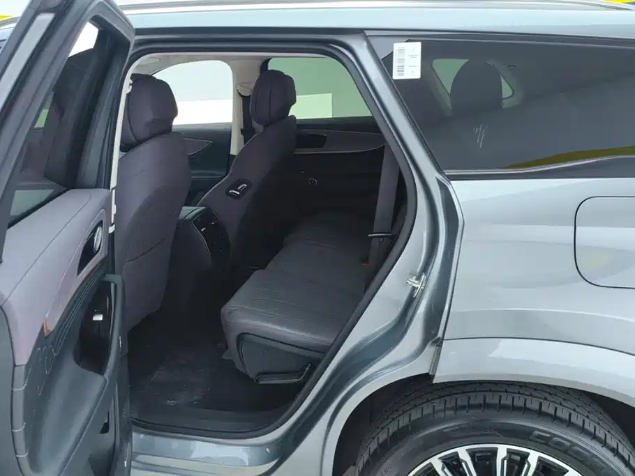 Chery Tiggo 9 C-DM 2024 — фото 11