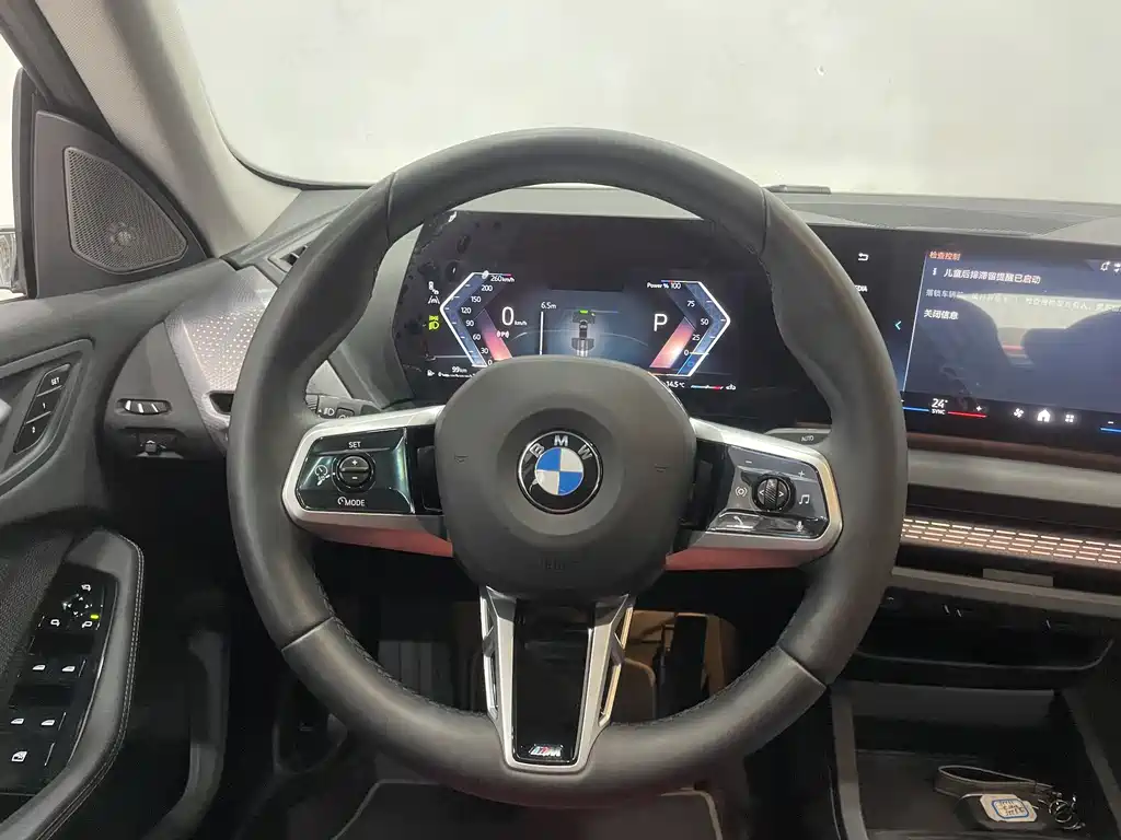 BMW 2 Series 2025 — фото 16
