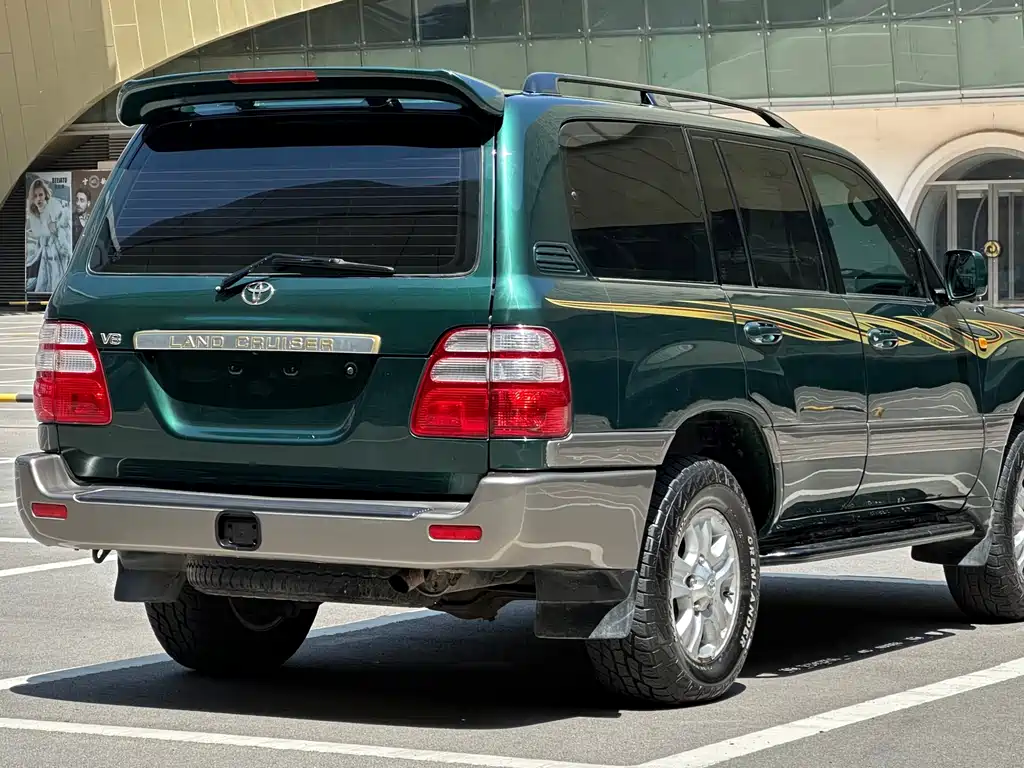 Toyota Land Cruiser 2004 — фото 6