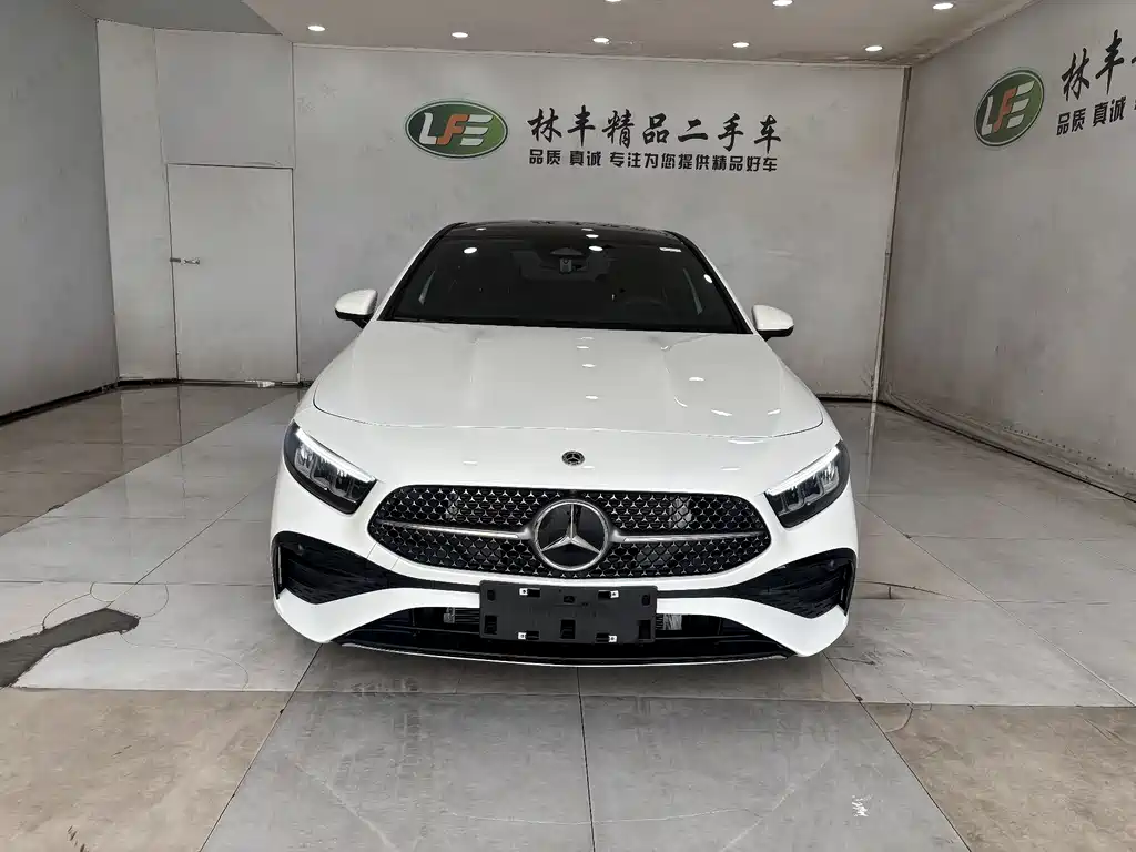 Mercedes-Benz A-Class 2025 — фото 3