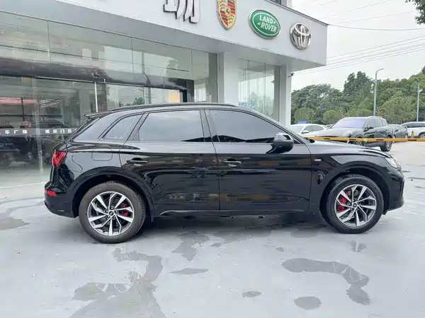 Audi Q5L 2025